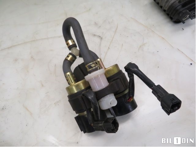 Bensinpumpe elektrisk til MC Kawasaki Øvrige, 0-->>  (ZZR12|490401079)
