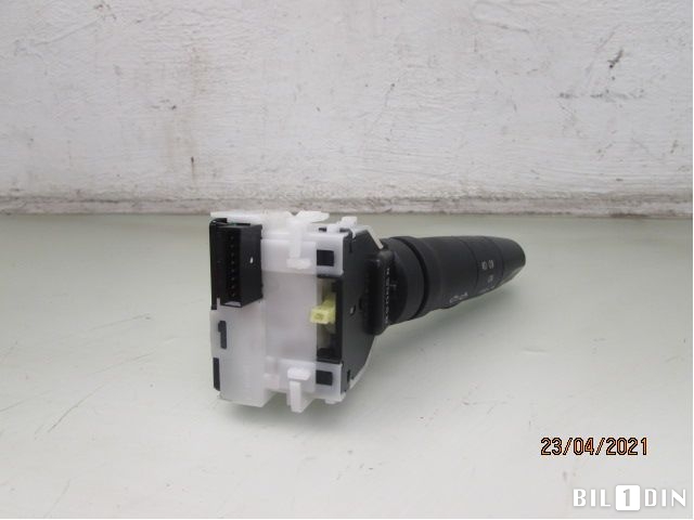 Bryter blink til Nissan X-Trail 2007-2014 (T31) (T31) (NISSAN|25540EM00E|25540|83065SN)
