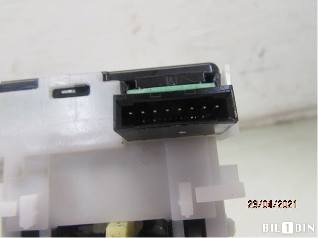 Bryter blink til Nissan X-Trail 2007-2014 (T31) (T31) (NISSAN|25540EM00E|25540|83065SN)