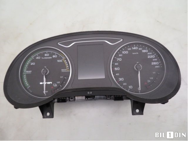 Instrumentpanel til Audi A3 2016-2020 (Type III, Fase 2) (AUDI|8V0920872J|)