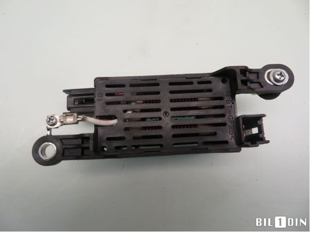 Antenne forsterker til Mazda 6 2008-2010 (Type II, Fase 1)  (MAZDA|AAF15218|)
