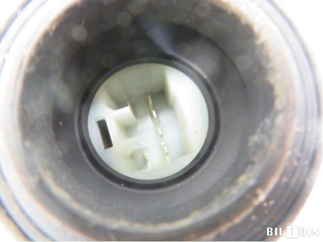 Ruteheis venstre foran til Toyota RAV4 2006-2009 (Type III, Fase 1)  (TOYOTA|8571035180|)