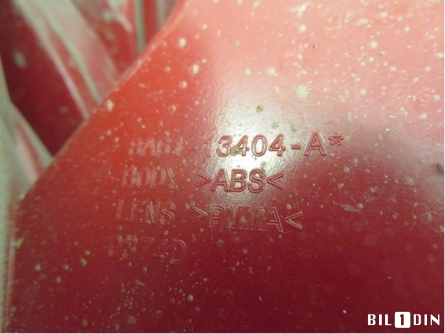 Baklykt høyre til Ford Fiesta 2008-2012 (Type VI, Fase 1)  (FORD|8A6113A602AB|1709552|8A6113404A)