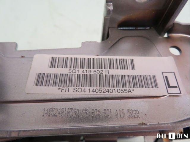 Rattaksel til VW Golf VII 2012-2017 (Fase 1)  (VOLKSWAGEN|5Q1419502BF|5Q1419502R|)