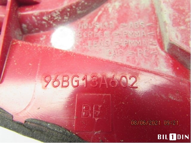 Baklykt høyre til Ford Mondeo 1997-2000 (Type II)  (FORD|YS7113A602BG|1119437|96BG13A602)