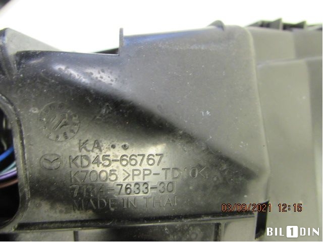 Sikringsboks til Mazda CX-5 2017-->> (Type II) (MAZDA|KD4566760A|KD4566767|K1236676Y)