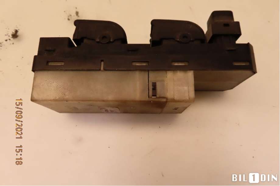 Bryter ruteheis til Suzuki Grand Vitara 1998-2005 (Type II)  (SUZUKI|3799052J20R9S|)
