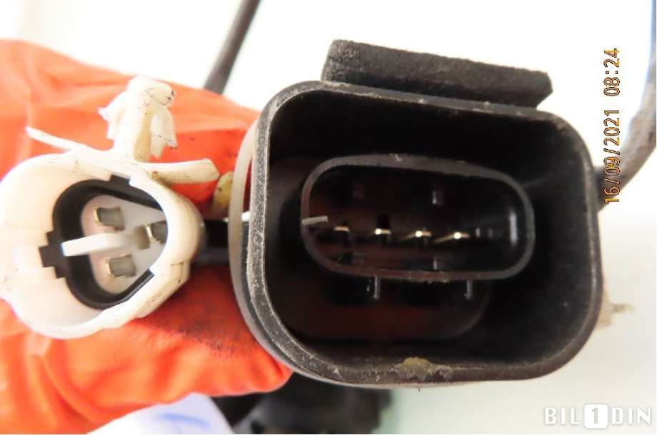 Låsekasse høyre foran til Suzuki Grand Vitara 1998-2005 (Type II)  (SUZUKI|8220165D10|245E2308|)