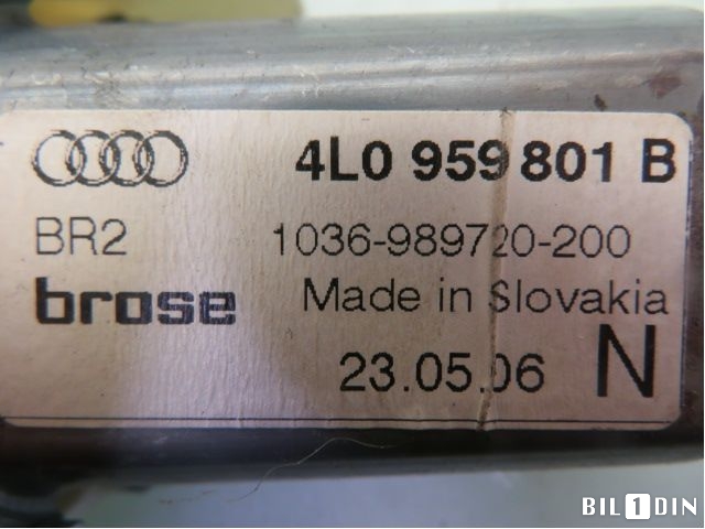 Ruteheis venstre foran til Audi Q7 2006-2010 (Type I, Fase 1)  (AUDI|4L0959801B|)