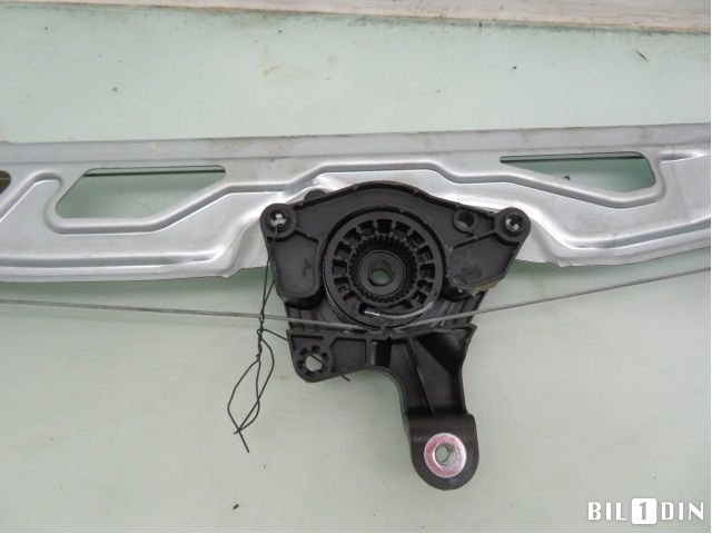 Ruteheis til Ford Transit 2014-->> (FORD|1883672||BK31-V23201-AE)