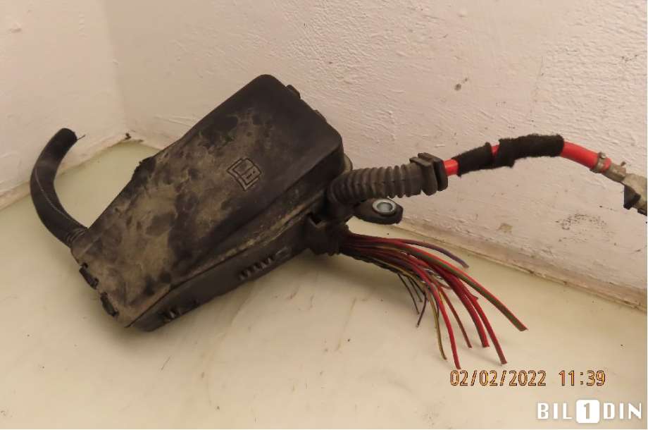 Sikringsboks til Volvo V70, 2007-2013 (Type III, Fase 1) (VOLVO|8G9T14A067CA)
