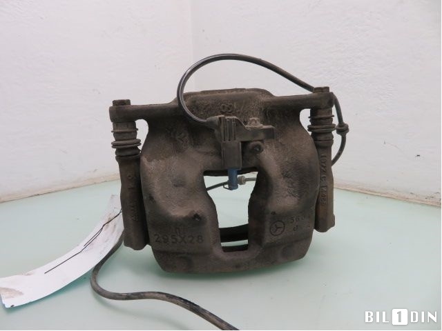 Bremsecaliper høyre foran til Mercedes A-Klasse 2012-2018 (W176) (W176) (MERCEDES|A0004217481|)