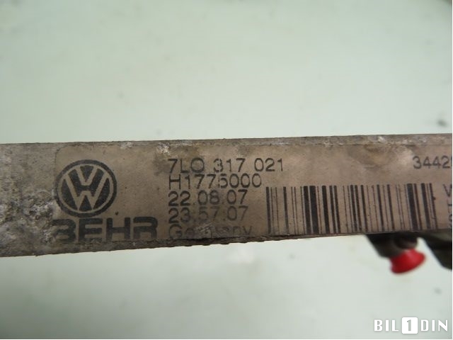 Oljekjøler til VW Touareg 2007-2010 (Type I, Fase 2)  (VOLKSWAGEN|7L0317021|)