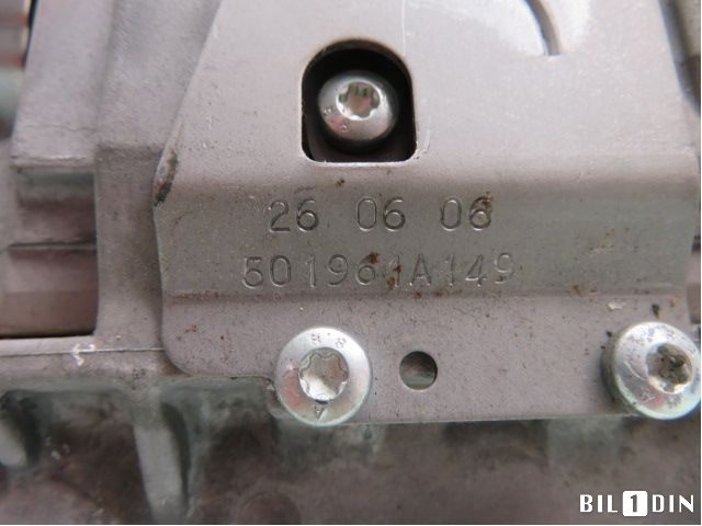 Rattaksel til VW Touareg 2007-2010 (Type I, Fase 2)  (VOLKSWAGEN|7L0419501CD|)