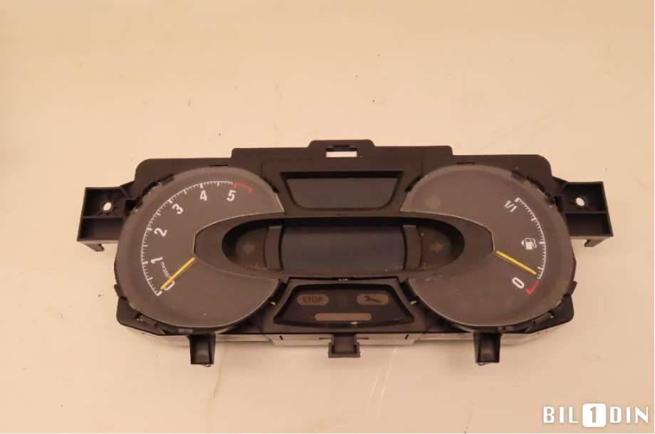 Instrumentpanel til Opel Vivaro B 2014-2019 (OPEL|93461383||248107330R)