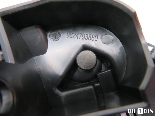 Dashbord askebeger til Peugeot 208 2019-->> (Type II)  (PEUGEOT|98247938XU|)