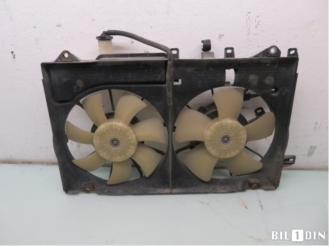 Kjølevifte til Toyota Prius, 2004-2009 (Type II) (COMBI) (COMBI) (TOYOTA|1671121100)