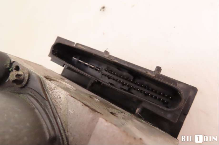 ABS sentral til Subaru Outback 2007-2009 (Type III, Fase 2) (SUBARU|27594AG100|)