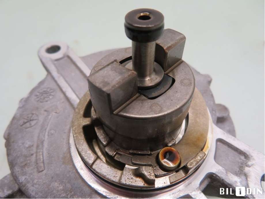 Vakuumpumpe til Toyota Avensis 2009-2015 (Type III, Fase 1) (TOYOTA|293000W022|14071282|)