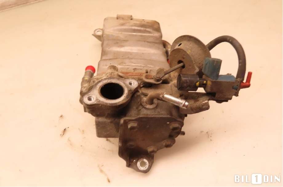 EGR-kjøler til Toyota Dyna 100 1975-->>  (TOYOTA|2568030020|)