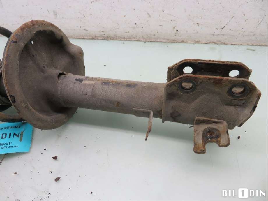Støtdemper foran til Suzuki SX4 2006-2009 (Type I, Fase 1)  (SUZUKI|4160279J01|)