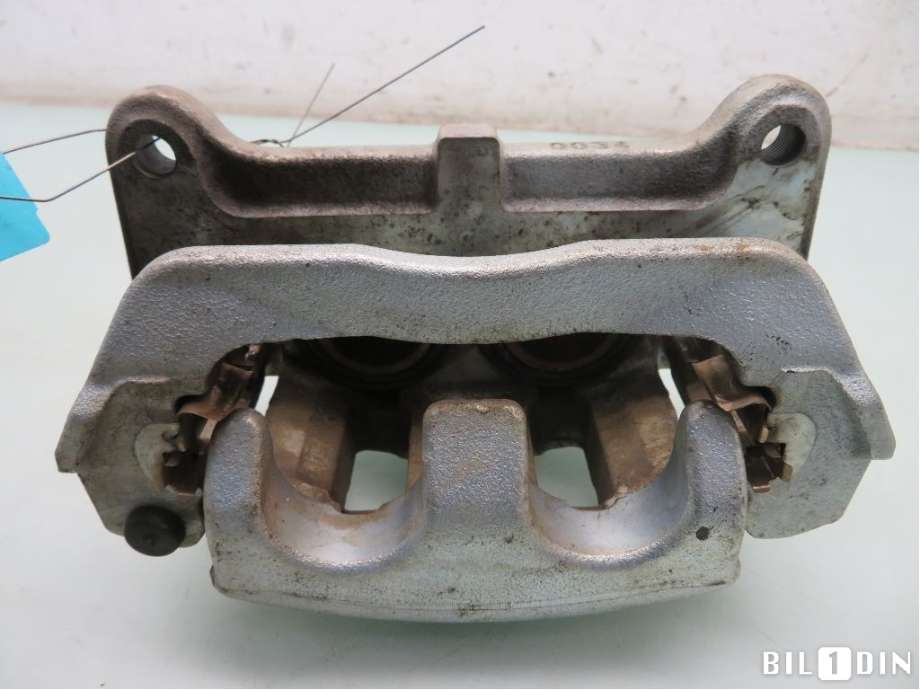 Bremsecaliper høyre foran til Mitsubishi Eclipse Cross 2018-->> (MITSUBISHI|4605B472|)