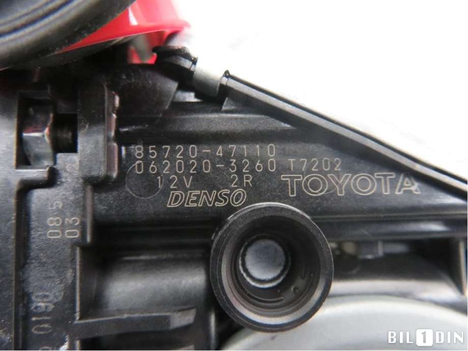 Ruteheis venstre foran til Lexus CT 2010-2020 (LEXUS|8572047110|)