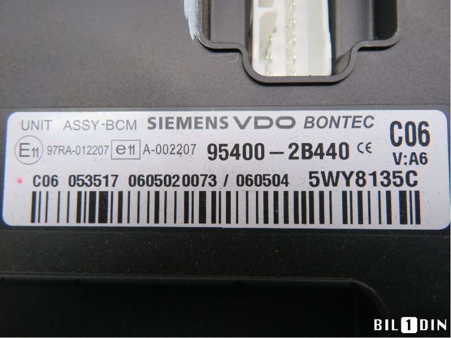 Styreenhet sentrallås til Hyundai Santa Fe 2006-2009 (Type II, Fase 1)  (HYUNDAI|954002B440|)
