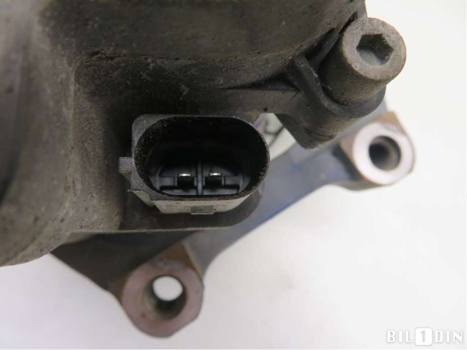 Bremsecaliper venstre bak til VW e-Golf 2014-2017 (Fase 1)  (VOLKSWAGEN|5G0615423D|)