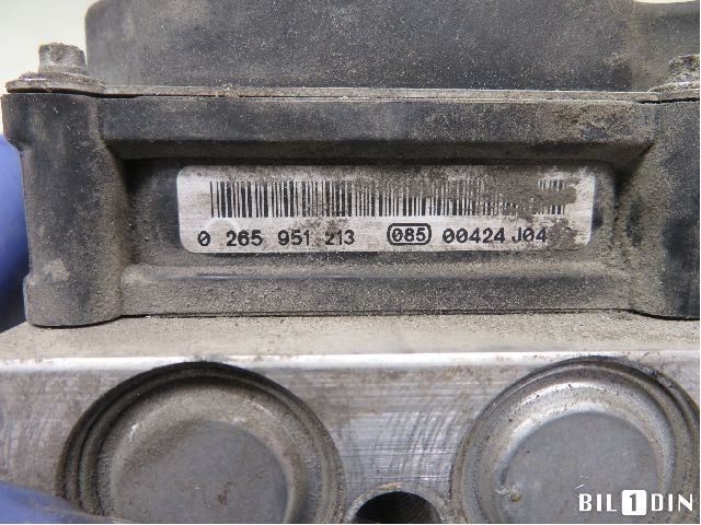 ABS sentral til Mercedes E-Klasse 2009-2013 (Fase 1) (W212) (W212) (MERCEDES|A2124313012||A2124312912)