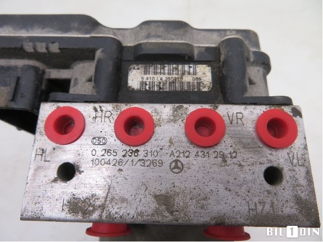 ABS sentral til Mercedes E-Klasse 2009-2013 (Fase 1) (W212) (W212) (MERCEDES|A2124313012||A2124312912)