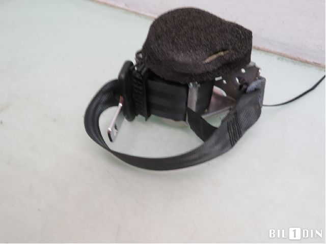 Sikkerhetsbelte bak venstre til Ford Kuga 2008-2012 (Type I)  (FORD|1778062|4M51A611B68CD|4M51A611B68CC)