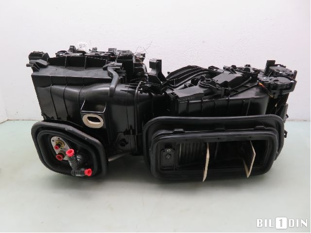 Varmeapparat til Volvo XC90, 2015-2025 (Type II)  (VOLVO|31497307)