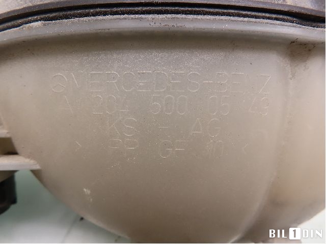 Ekspansjonstank til Mercedes C-Klasse 2011-2014 (Fase 2) (W204) (W204) (MERCEDES|A2045000549|)