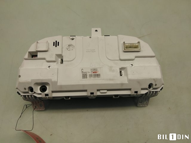 Instrumentpanel til Mitsubishi Outlander 2010-2012 (Type II, Fase 2)  (MITSUBISHI|8100B622||MN0053121)