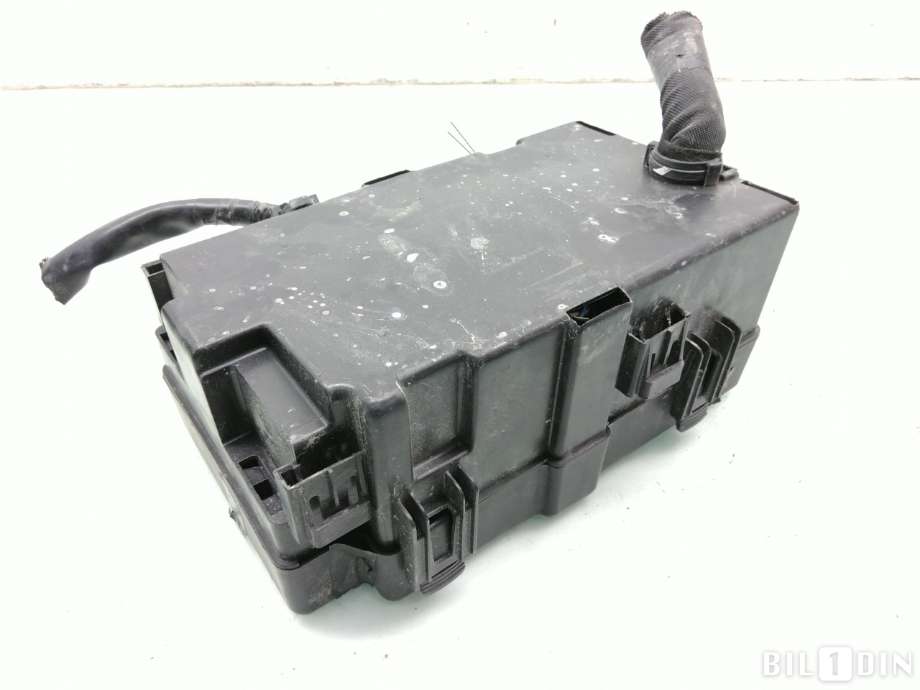 Sikringsboks til Ford Ranger 2012-2015  (FORD|AB3914076BE|1915546|)