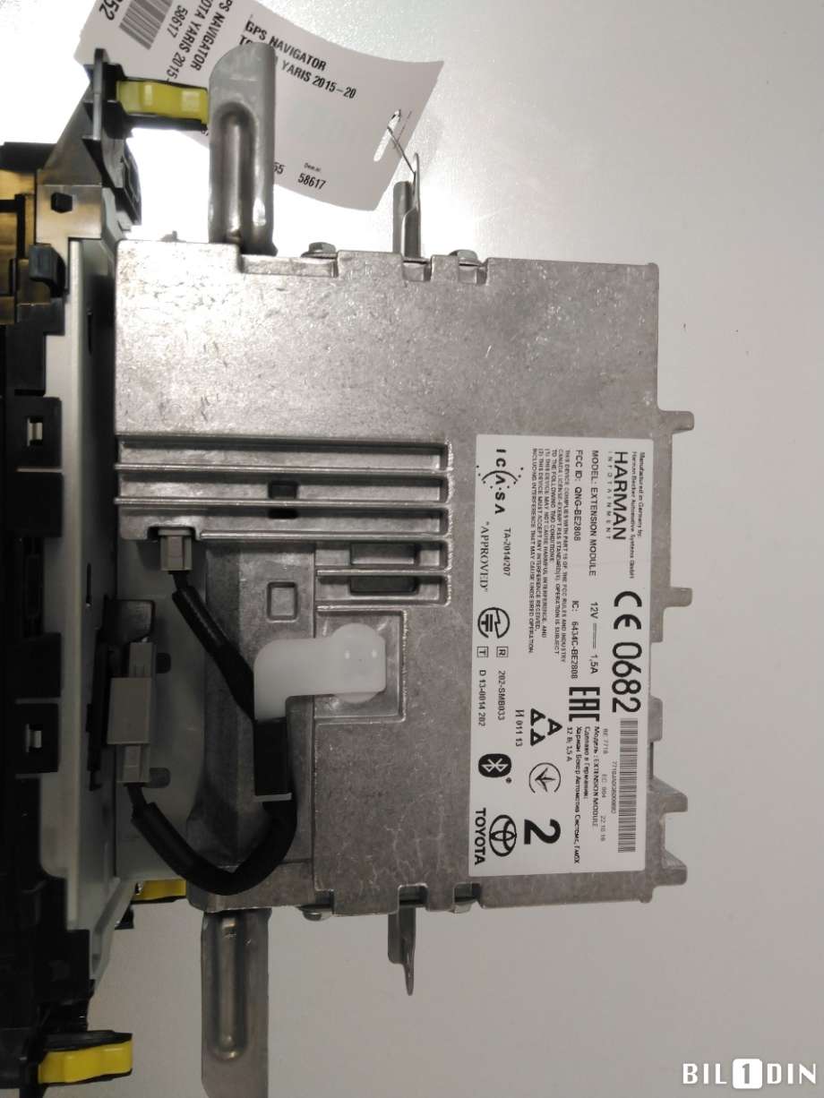 Bilstereo navigasjon til Toyota Yaris 2014-2020 (Type III, Fase 2)  (TOYOTA|861400D230||861400D330)