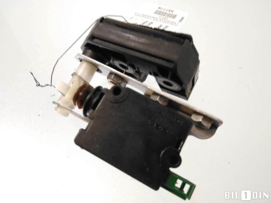 Baklukelås til Land Rover Discovery 2005-2009 (Type III)  (LAND-ROVER|LR085583|FUG500120|51247016050)