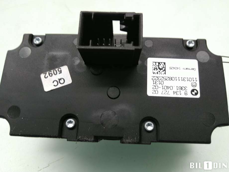 Bryter lys til BMW X5 2007-2013 (E70) (E70) (BMW|61319134727|)