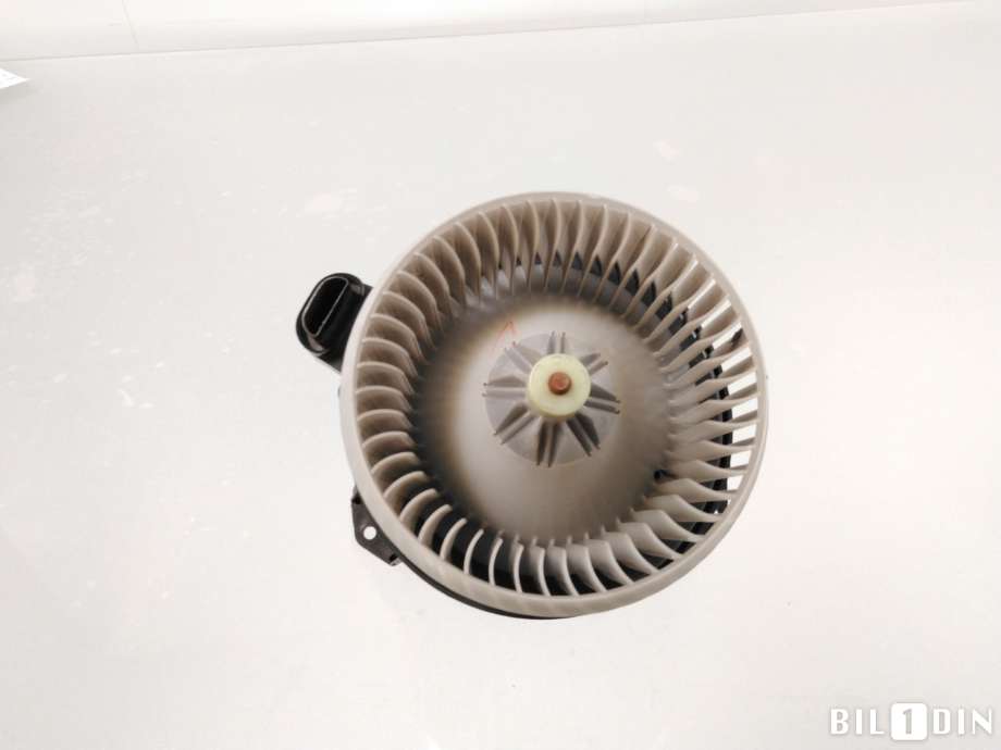 Varmeapparat motor til Toyota Auris 2010-2012 (Type I, Fase 2)  (TOYOTA|8710305060||AV272700-8083)