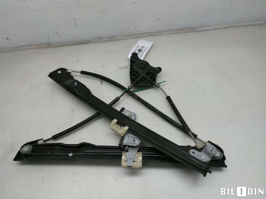 Ruteheis til VW Caddy 2015-2020 (Type III, Fase 3)  (VOLKSWAGEN|2K5837462|)