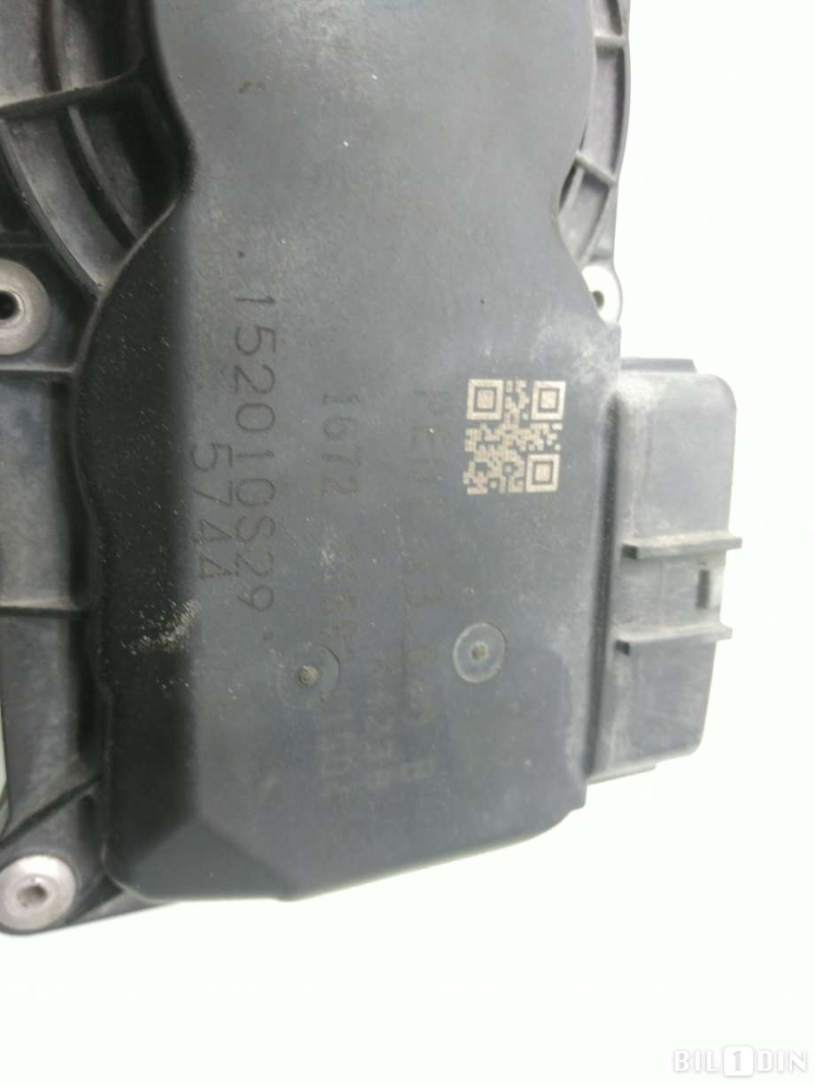 Spjeldhus til Mazda CX-3 2015-2022  (MAZDA|PE0113640B|)