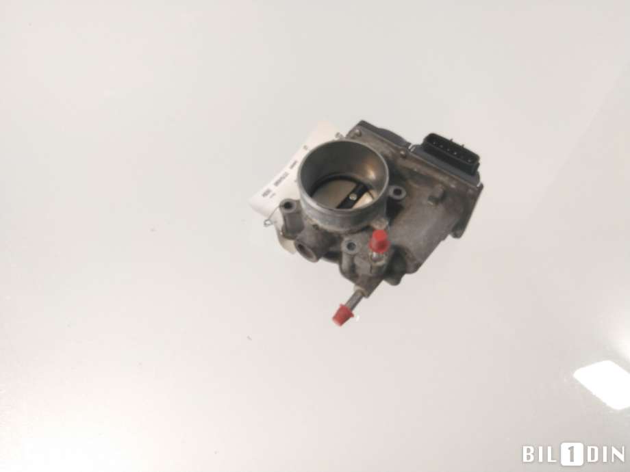 Spjeldhus til Toyota Avensis 2009-2015 (Type III, Fase 1) (TOYOTA|2203037050|)