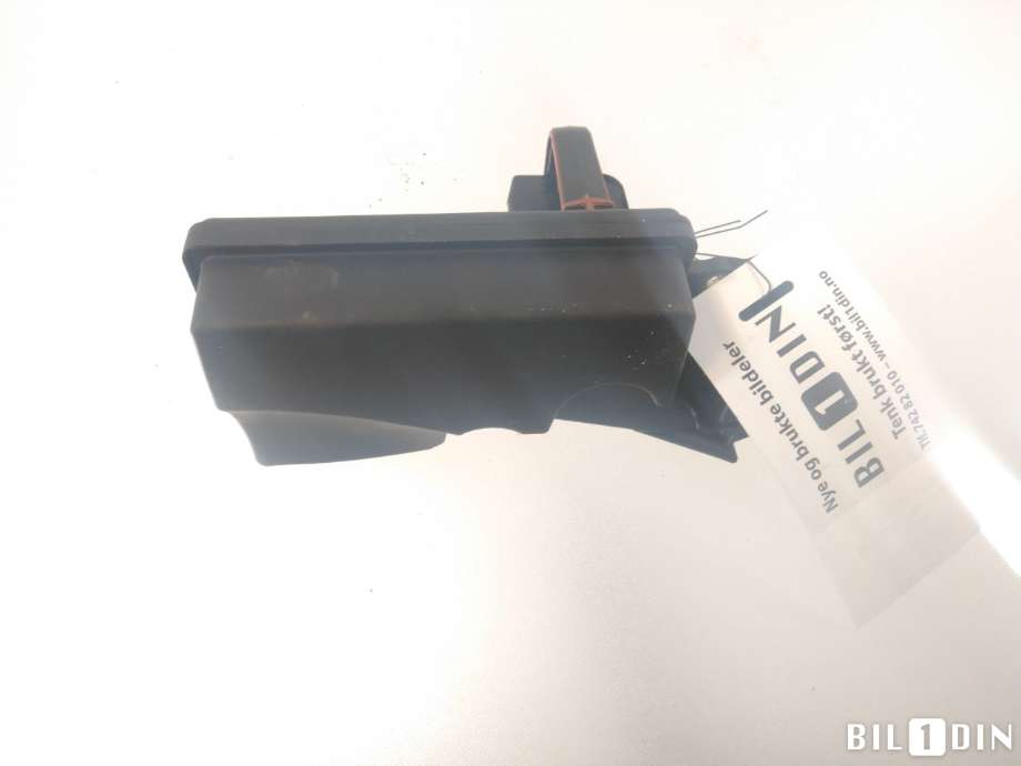 Diverse deler til BMW X3 2003-2006 (Fase 1) (E83) (E83) (BMW|11617544806||7544806)