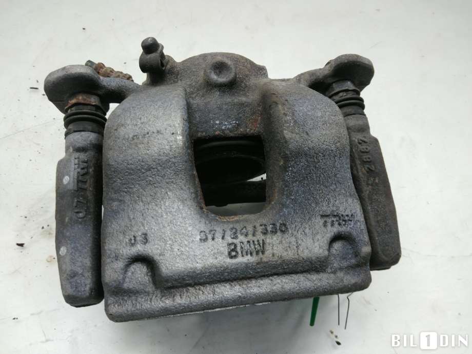 Bremsecaliper høyre foran til BMW 2-Serie 2014-2021 (F22/F23) (F22/F23) (BMW|34116860268|)