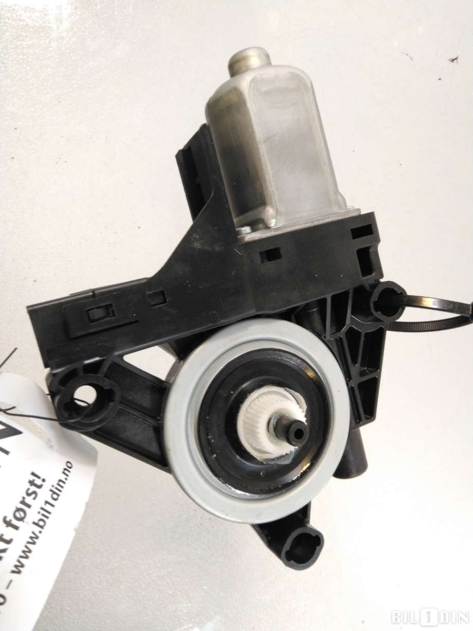 Ruteheis venstre bak til Volvo XC60 2014-2017 (Type I, Fase 2) (VOLVO|31253063|)