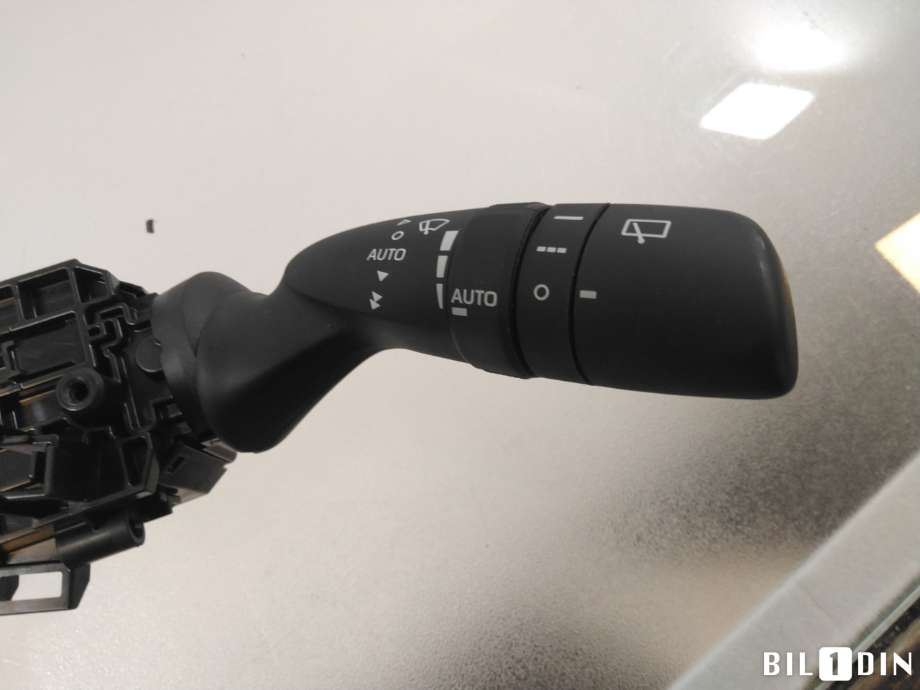 Bryter combi til Toyota RAV4 2019-->> (Type V)  (TOYOTA|3340017J781|4220017L021|)