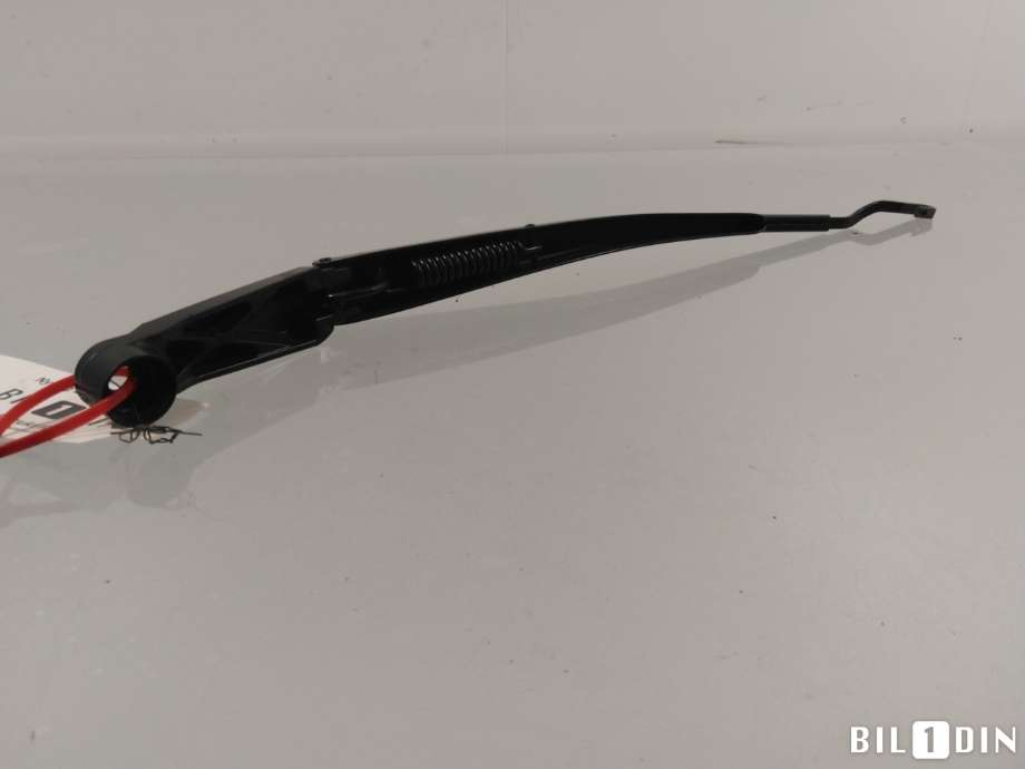 Viskerarmer frontrute til Toyota RAV4 2016-2019 (Type IV, Fase 2)  (TOYOTA|8522142150|)