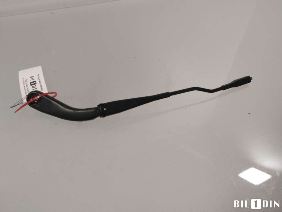 Viskerarmer frontrute til BMW 1-Serie 2015-2019 (Fase 2) (F20/F21) (F20/F21) (BMW|61619465042||61617239519)