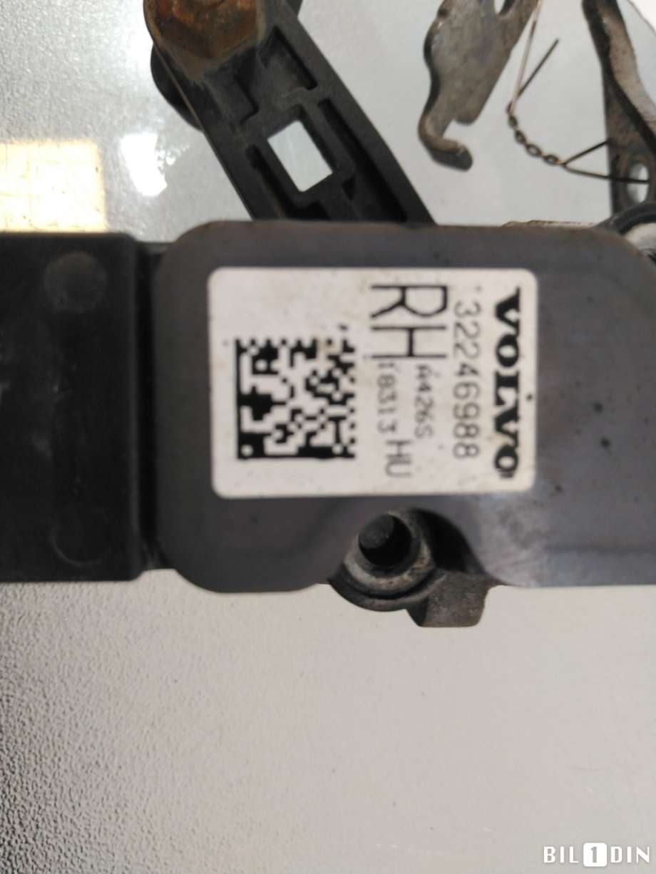 Sensor nivå til Volvo XC60 2017-->> (Type II)  (VOLVO|32246988|)